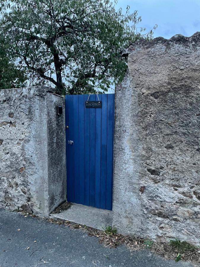 Appartement Chaleureux Au Calme Proche Du Chateau Mauleon Luaran gambar